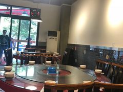 大堂-易老头三样菜(南滨路总店)