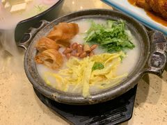 荔湾渔家艇仔粥-正哥点心专家(上邦百汇城店)