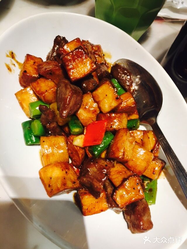 汤城小厨(西直门凯德MALL店)珍菌牛仔粒图片