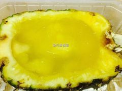 -志龙皇冠吃货椰子铺