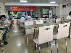 大堂-广和隆猪蹄面(钟法路店)