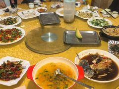 -煲来饱去冷水鱼