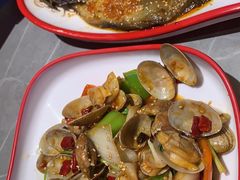-丽伟的串·烧烤·砂锅(季景天地店)