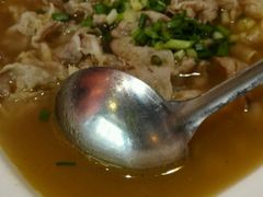 -自贡盐帮菜·玩辣餐厅(樱花园西街店)