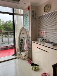 -香薇妮丝女子减肥院