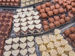 -Laderach 莱德拉(上海环贸iapm店)