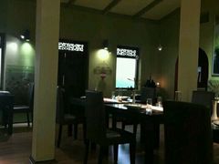 -Sala Thai Restaurant