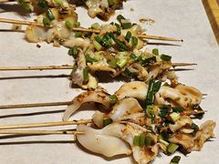 烤鸟贝串-街角等你.大连海鲜烧烤.经典铁板海鲜串(西安路店)