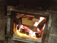 -万里闯关东铁锅炖菜馆(高新旗舰店)