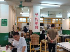大堂-石灰市老火锅(北滨路店)