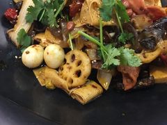 -小山城麻辣香锅(新邻生活广场店)