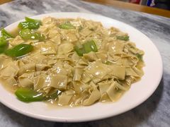 -东北菜冰城一家人