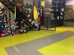 -LikingFit24小时健身•普拉提(张江店)