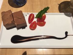 -必胜客(WOW中心城店)