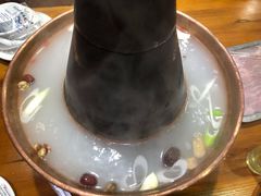 羊蝎子锅-老北京热气涮羊肉·小龙虾·烤鱼(呼玛路店)