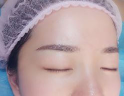 点击看大图 -Yue Show馨选·半永久纹眉纹眼线
