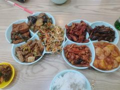 -晓宇盒饭(民安街店)