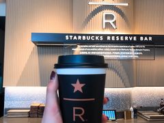 -星巴克臻选(上海合生汇1F店)