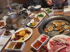 -千滋百味自助烤肉火锅(东门町店)
