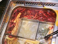 -辣莊重庆老火锅(威海高铁站韩乐坊店)