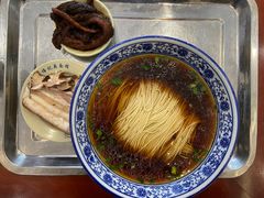 爆鳝焖肉面-伟记奥面馆(养育巷店)