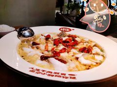 -鱼亨小鲜酸菜鱼(大信店)