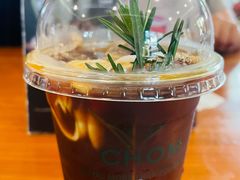 -Chom Cafe and Restaurant