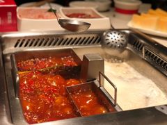牛油麻辣猪肚鸡锅底-海底捞火锅鲜切牛肉主题店(长寿路店)