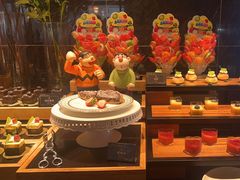 -雍容荟帝王蟹活龙虾展台自助(IFS黑金店)