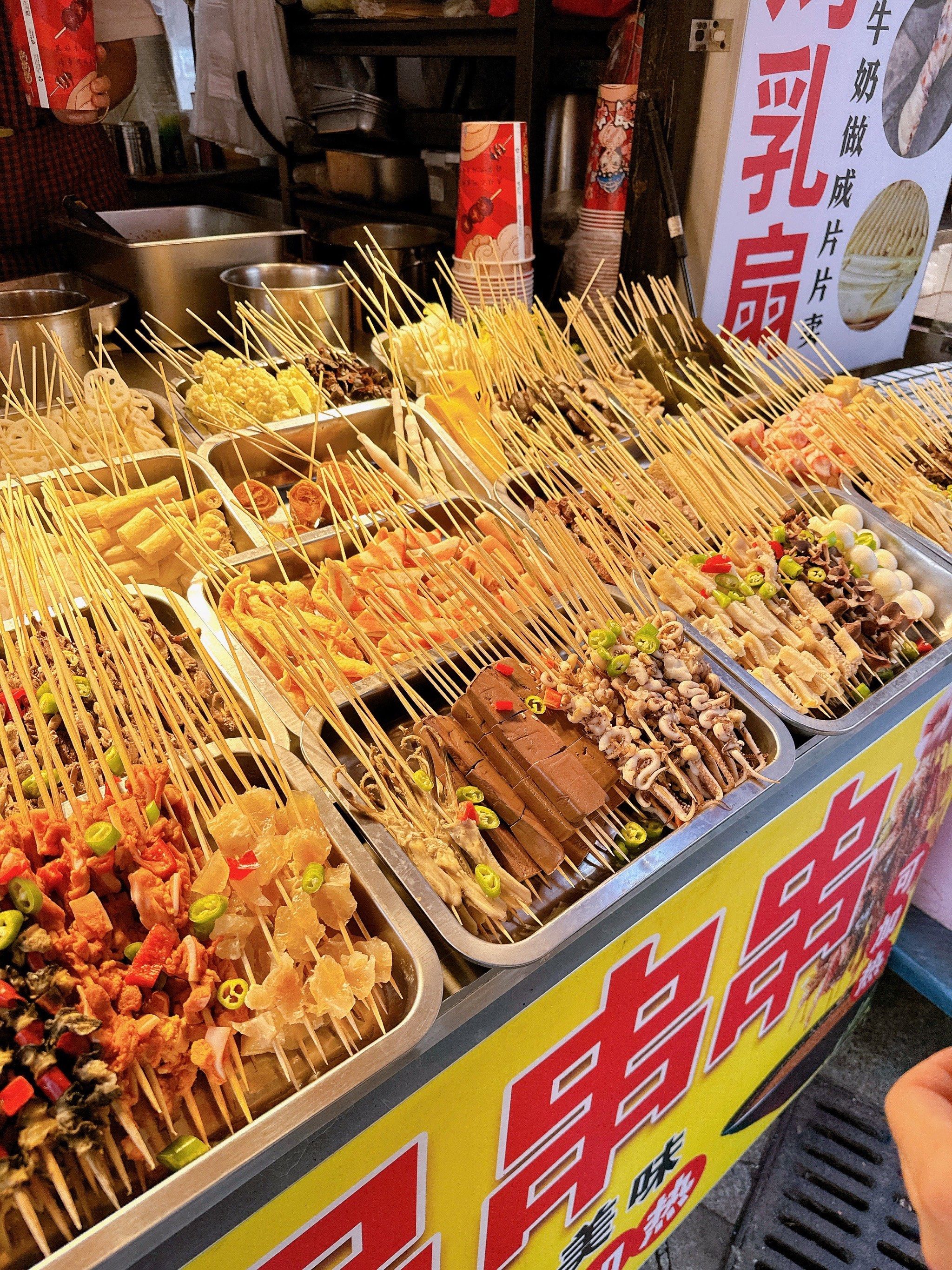 上海小吃街打卡[胜利]周浦小上海步行街