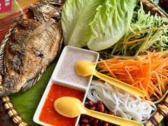 菜包鱼-傣泐金湾餐厅