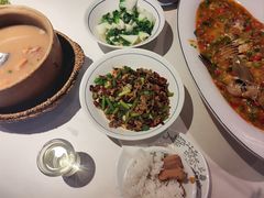 -皇冠幸福里动物奶油生日蛋糕(石桥店)