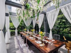 -九月里.自由花园餐厅