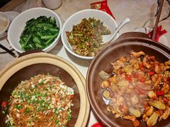 -味上湘菜馆(阿波罗店)