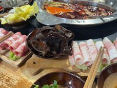 -重庆故事姊妹老火锅(财经学院店)