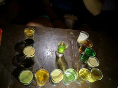 -Cocomangas Shooter Bar