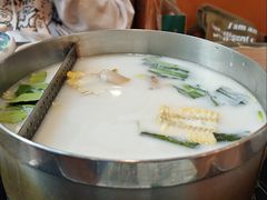 -樾餐厅泰式海鲜火锅(民歌湖店)