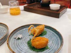 鲍鱼天鹅酥-白天鹅宾馆-宏图府餐厅