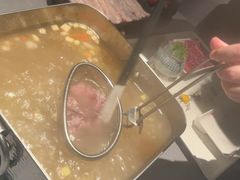 -左庭右院鲜牛肉火锅黑金店(陆家嘴中心店)