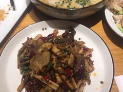 -十三式重庆江湖菜(金茂览秀城店)