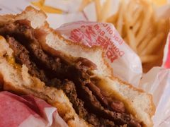 -麦当劳(静安寺店)