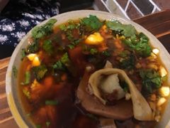 -黄潇洒老火锅(九眼桥宏济巷店)