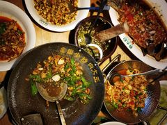 -费大厨辣椒炒肉(万家丽一店)