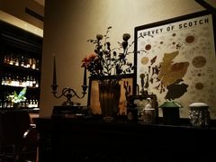 -DM Distiller & Mixologist Whisky Cocktail Bar