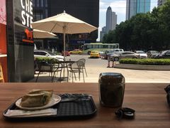 -星巴克臻选(南京艾尚天地店)