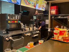 -麦当劳(哈西万达店)