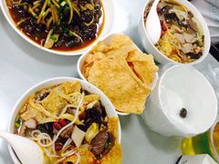 -丽丽三鲜螺蛳粉(田林路店)