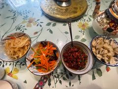 -一个勺子新疆锡伯主题私房菜(红墙巷49号院店)