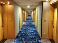 -上海虹桥西郊假日酒店