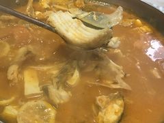 水库鱼头（骗人是鱼身）-佬湘楼(越秀城市广场店)